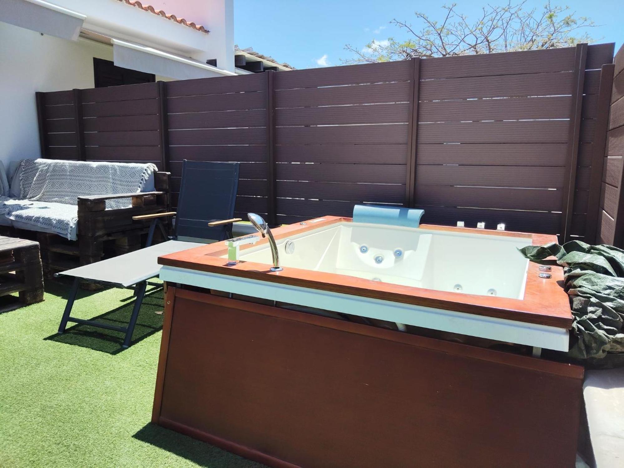 Bungalow Maspalomas Golf Con Jacuzzi, Piscina Y Jardin San Bartolomé Zewnętrze zdjęcie